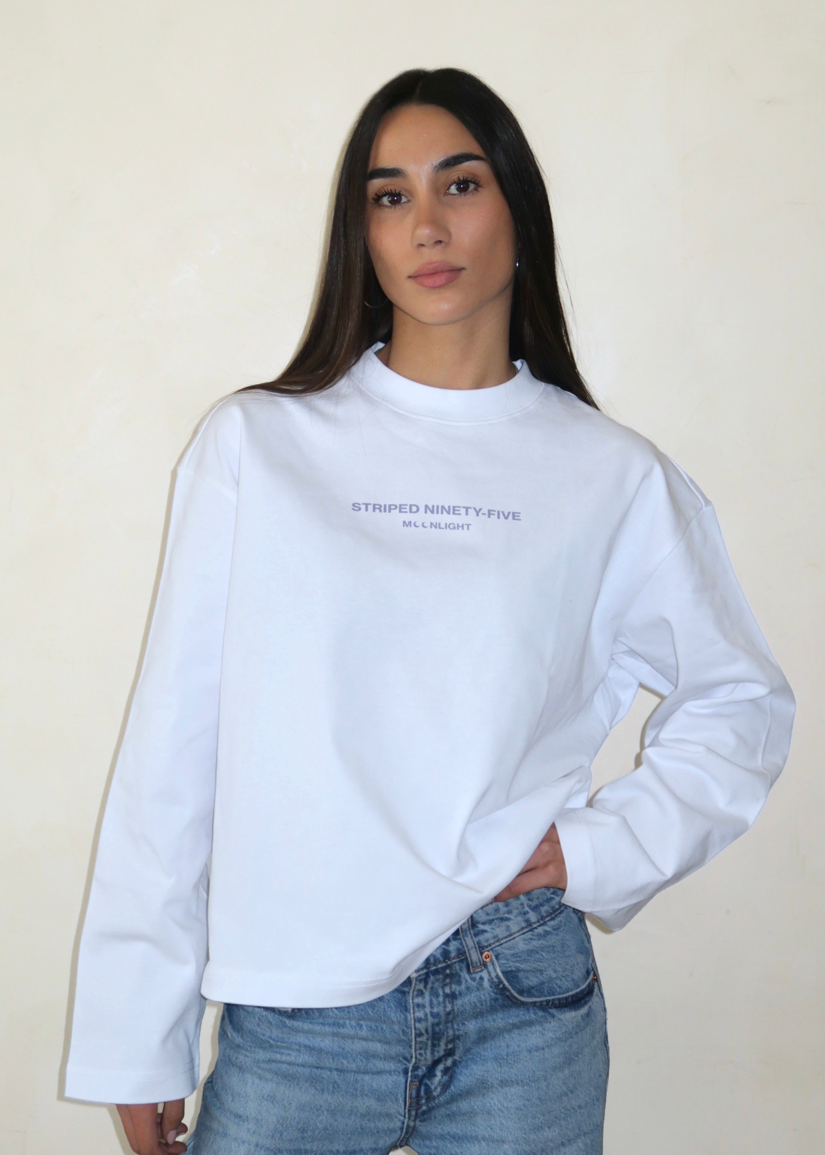 MOONLIGHT WHITE LONGSLEEVE