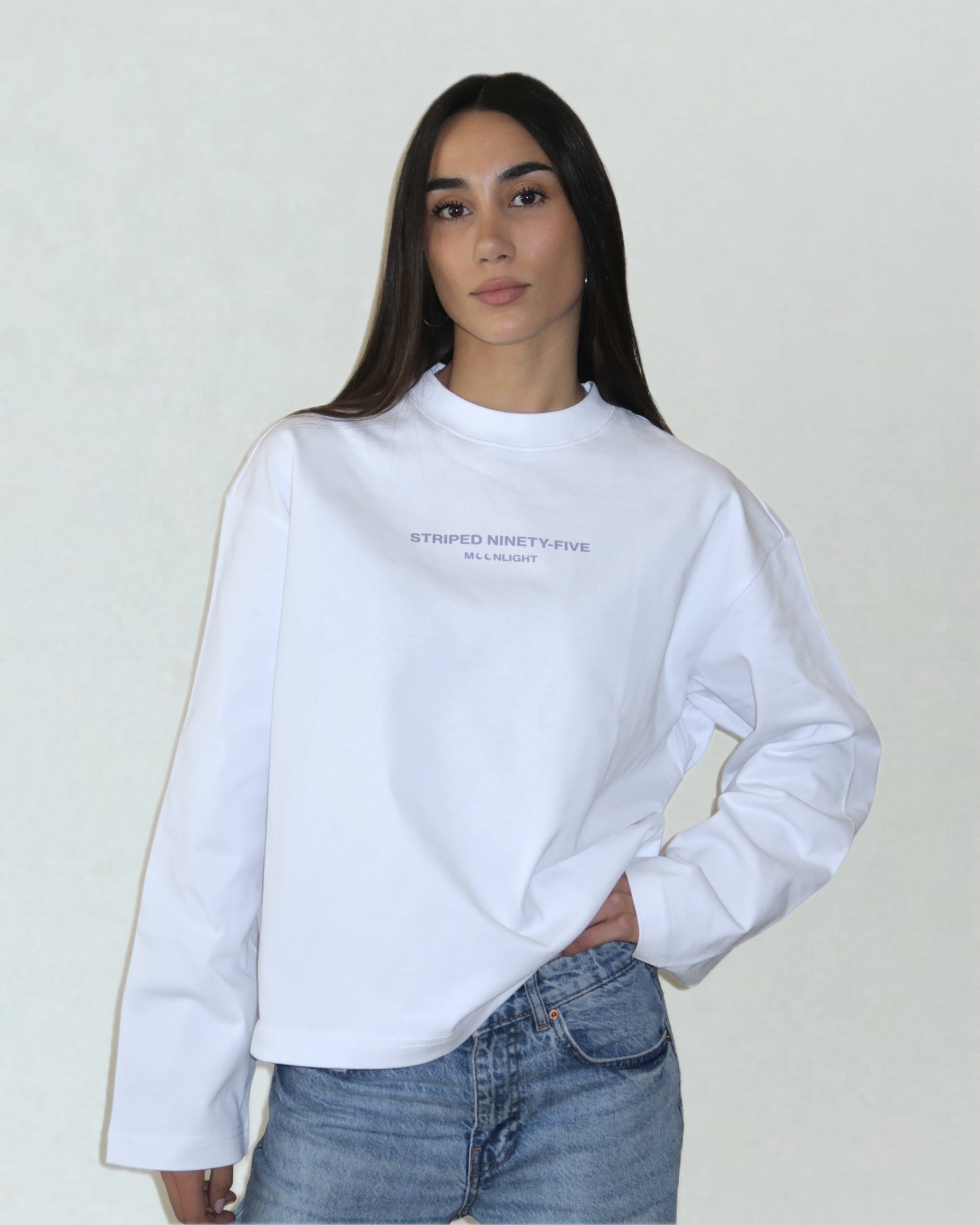 MOONLIGHT WHITE LONGSLEEVE